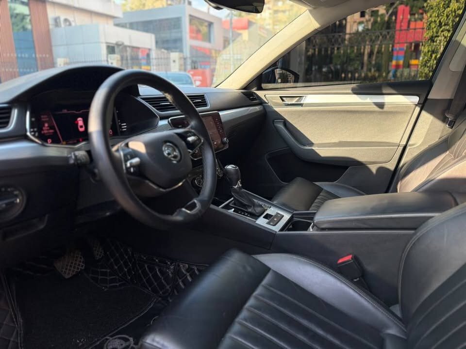 skoda-sobyrb-2021-aaaly-fy-big-1