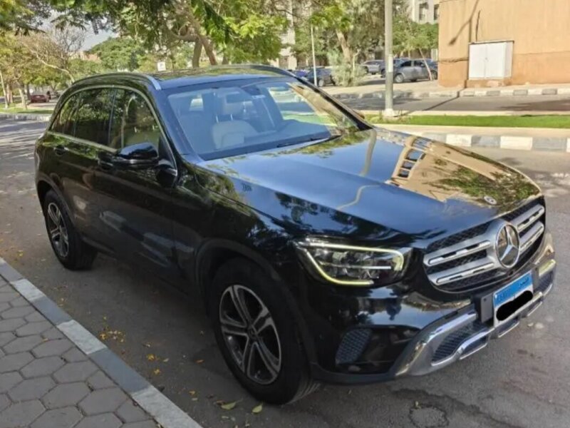 mercedes-glc200-suv-2021-amg-aaal-fy